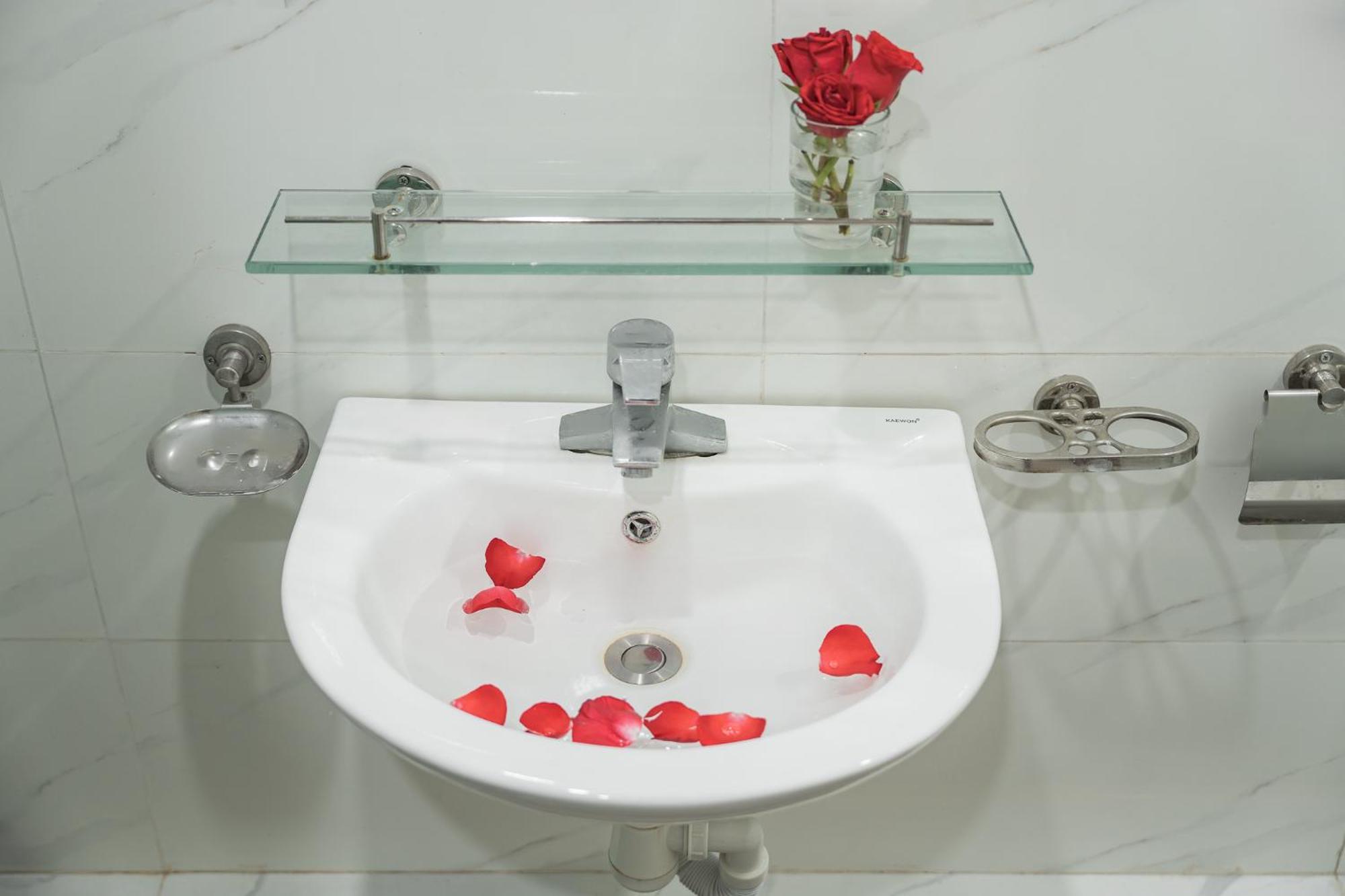 Hotel Laura House Hanoi Zewnętrze zdjęcie
